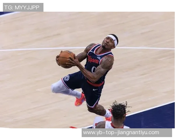 比尔重返华盛顿打球意义重大强调对菲尼克斯的尊重与归属感 比尔重返华盛顿打球意义重大强调对菲尼克斯的尊重与归属感