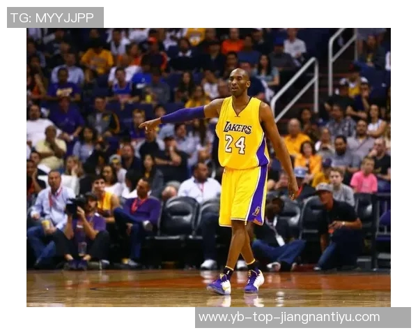 夸梅痛批湖人管理层将科比更衣室位置让给詹姆斯是对历史的亵渎 夸梅痛批湖人管理层将科比更衣室位置让给詹姆斯是对历史的亵渎