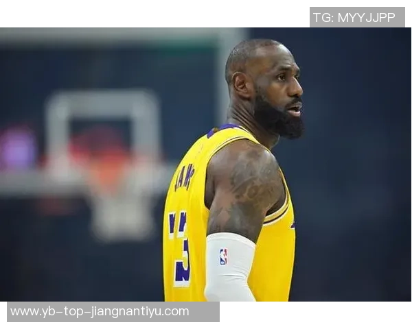 湖人全队失误频繁詹姆斯个人失误六次骑士表现稳健仅失误八次 湖人全队失误频繁詹姆斯个人失误六次骑士表现稳健仅失误八次