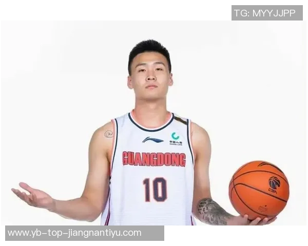 赵睿周琦雷蒙齐出战江苏许利民直言球队磨合仍需加强 赵睿周琦雷蒙齐出战江苏许利民直言球队磨合仍需加强