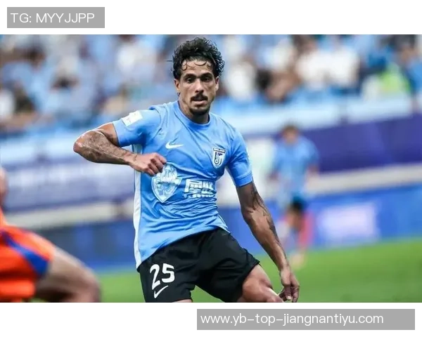 大连英博迎来拉布亚德归队训练全力备战明日集结