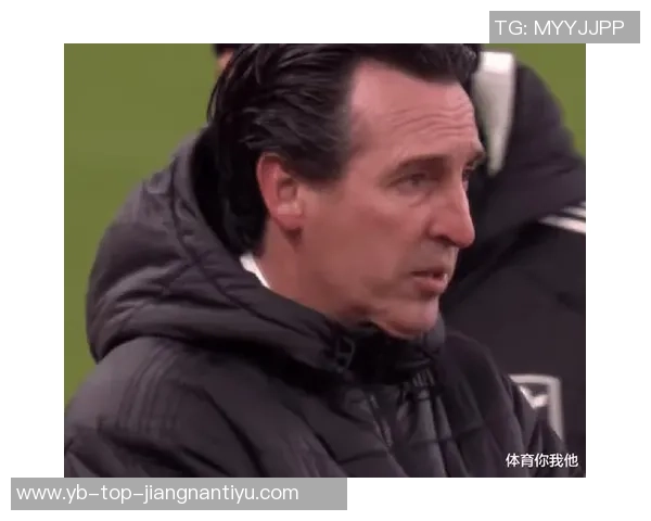 小埃梅里客串右后卫表现优异有望成为阿什拉夫的有力替补 小埃梅里客串右后卫表现优异有望成为阿什拉夫的有力替补